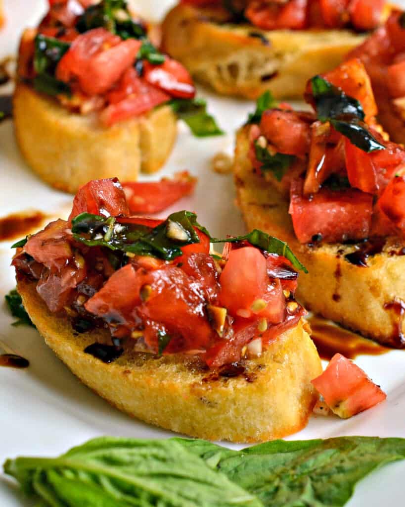 Easy bruschetta with Balsamic Glaze