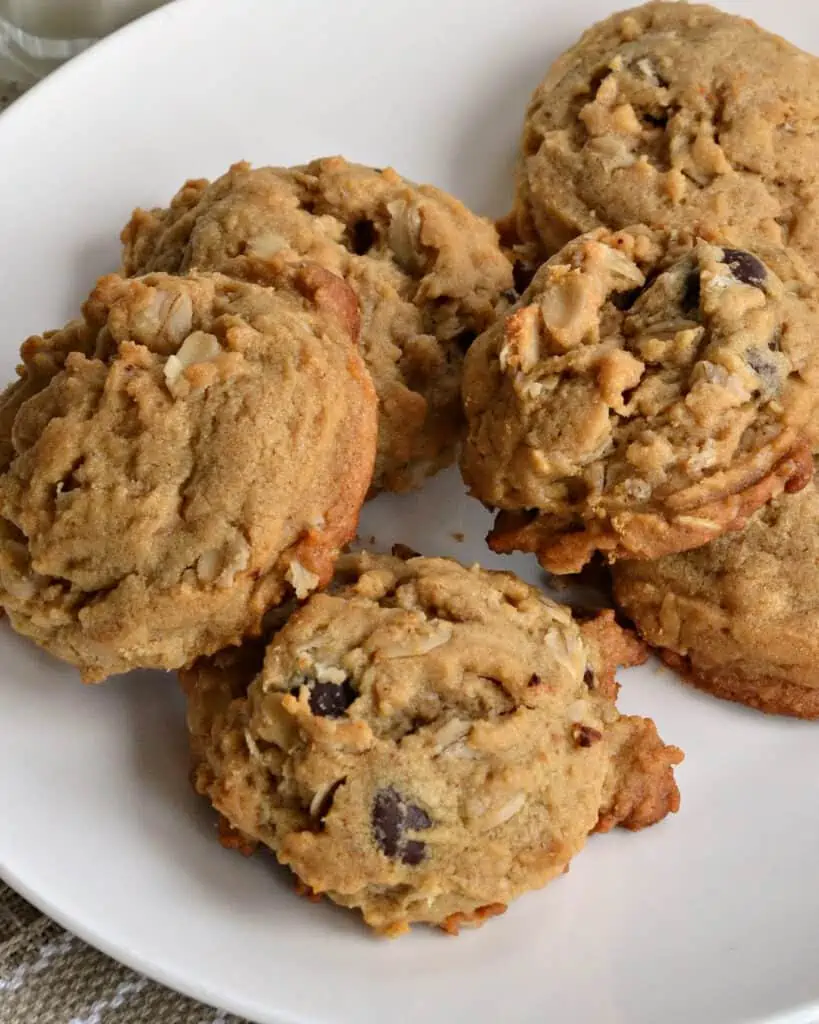 These easy Peanut Butter Oatmeal Chocolate Chip Cookies have slightly crispy edges and soft melt in your mouth centers. 