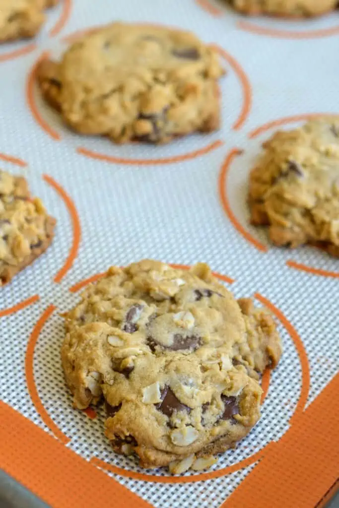 These easy family friendly Peanut Butter Oatmeal Chocolate Chip Cookies have slightly crispy edges and soft centers.