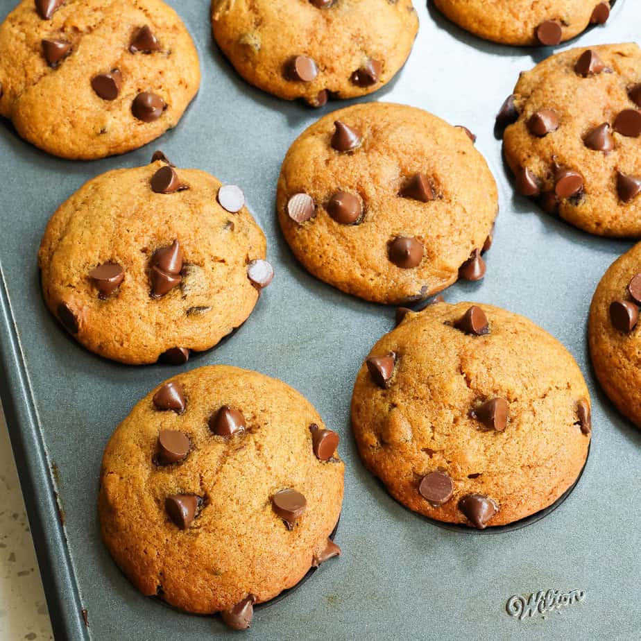 Pumpkin Chocolate Chip Muffins