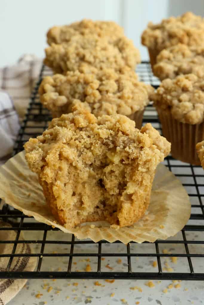 These tasty Apple Cinnamon Muffins are bakery-style muffins studded with chunks of fresh apple and a streusel crumb topping. 
