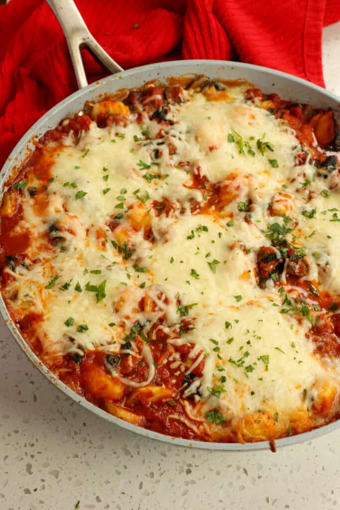  This tasty baked gnocchi dish is excellent for hearty appetites and large families. Serve with a simple Italian salad and a glass of cabernet sauvignon. 