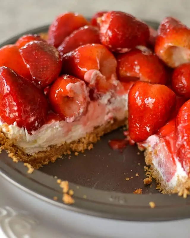This gorgeous Strawberry pie is perfect for birthday celebrations, Valentine's Day, and spring and summer dinner parties.