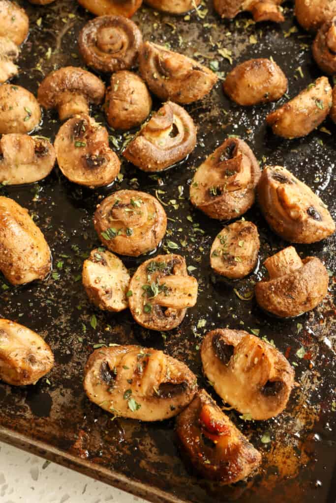 For optimal taste, sprinkle the roasted mushrooms with fresh herbs like parsley, thyme, or rosemary.