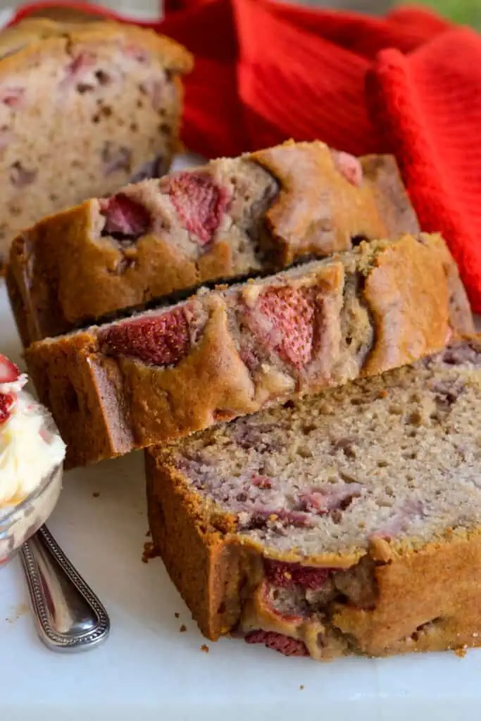 A super easy quick strawberry bread recipe full of fresh strawberries with a hint of cinnamon.