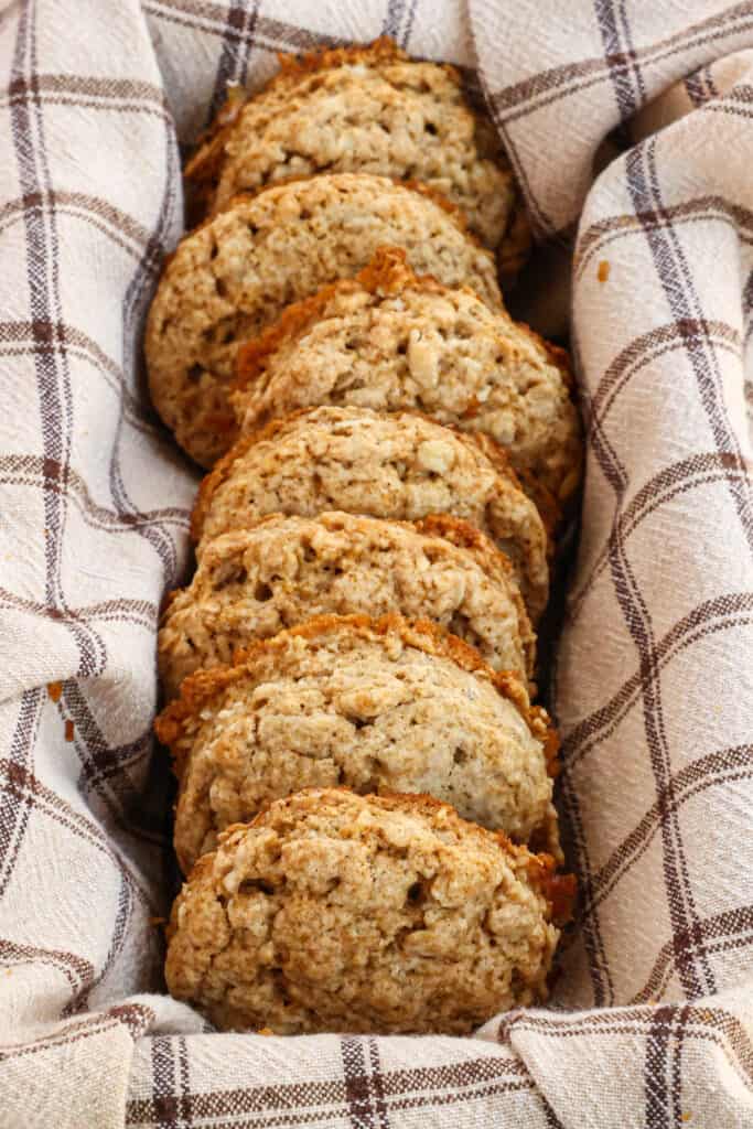 Oatmeal Biscuits are soft sweet biscuits made from flour, oatmeal, butter, honey, and milk.  