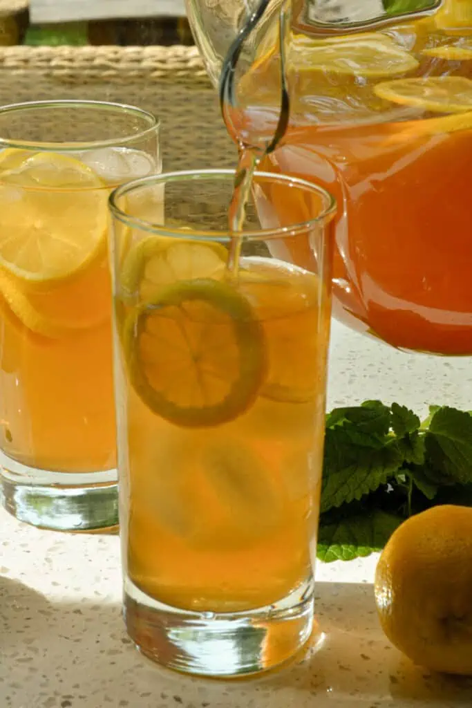 This Arnold Palmer Drink is a fun, easy, and refreshing iced tea lemonade made with simple ingredients.  It is the perfect drink for a hot day, and it has a cool refreshing taste. 