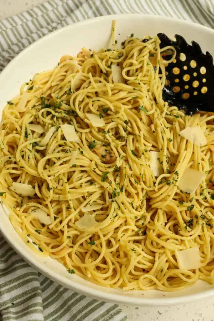 Adjust the amount of garlic in this pasta to your liking and surprise all the garlic lovers in your life.  