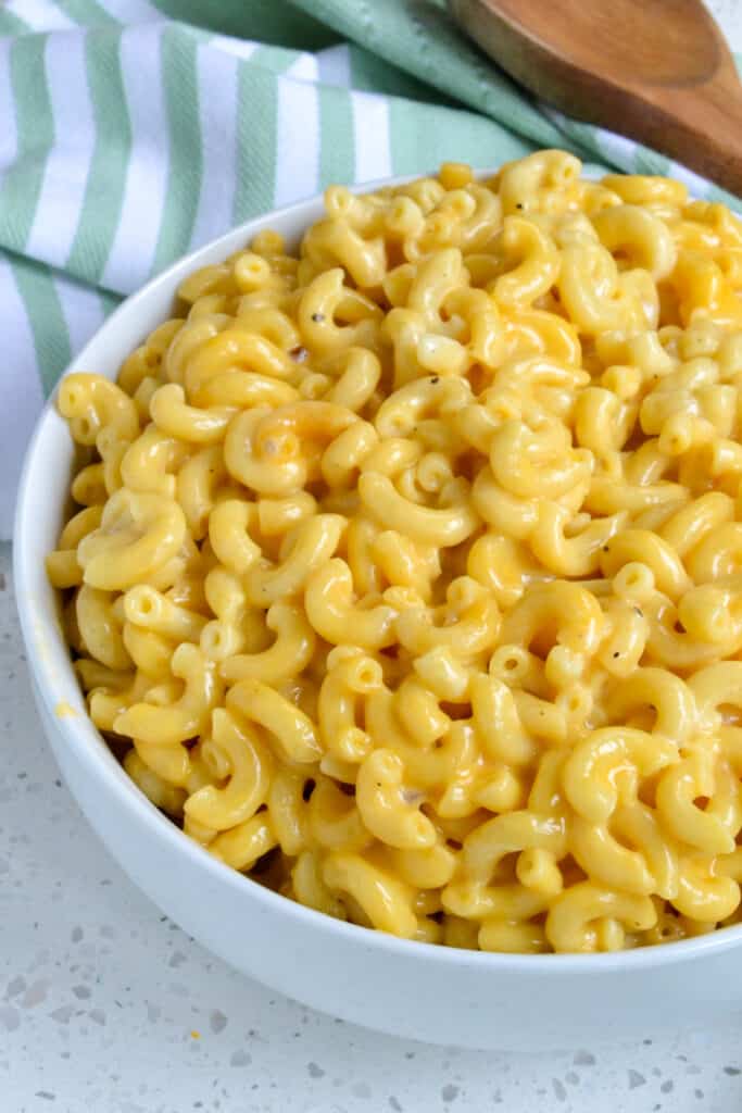 A delicious and creamy three-cheese Instant Pot Mac and Cheese made in less than 20 minutes using common pantry ingredients.