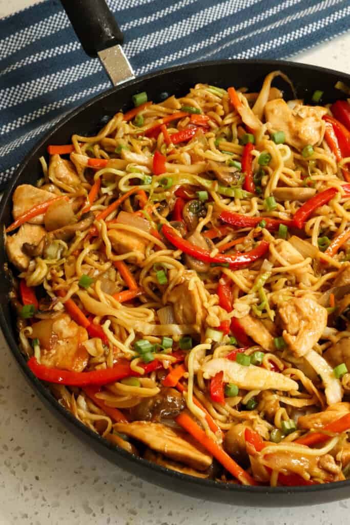 Chicken Lo mein is loaded with tender stir-fried chicken, vegetables, and noodles all in a mouthwatering good homemade savory and sweet lo mein sauce with hints of garlic and ginger.