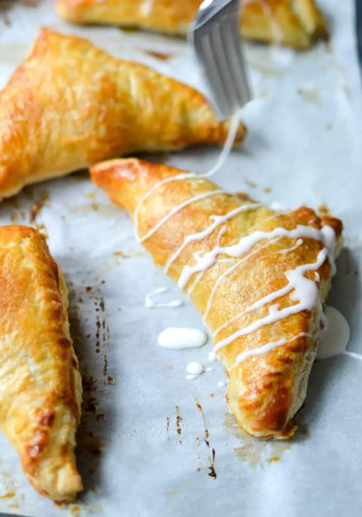 This turnover recipe utilizes store-bought puff pastry dough, making this delicious recipe uncomplicated and quick.
