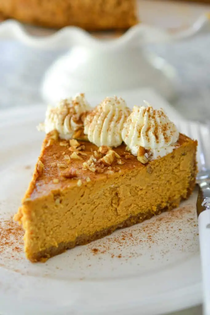 One of my absolute favorite desserts for this time of the year is Pumpkin Cheesecake.  Pumpkin fits the season perfectly, and everyone loves cheesecake. Well, at least everybody I know does.