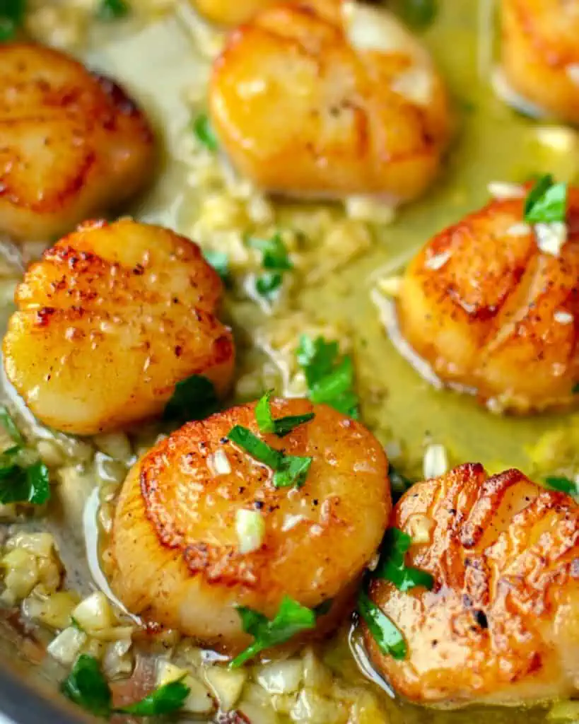 These scrumptious Garlic Lemon Butter pan-seared Scallops are honestly the best way to prepare scallops. You, too can cook like a head chef.