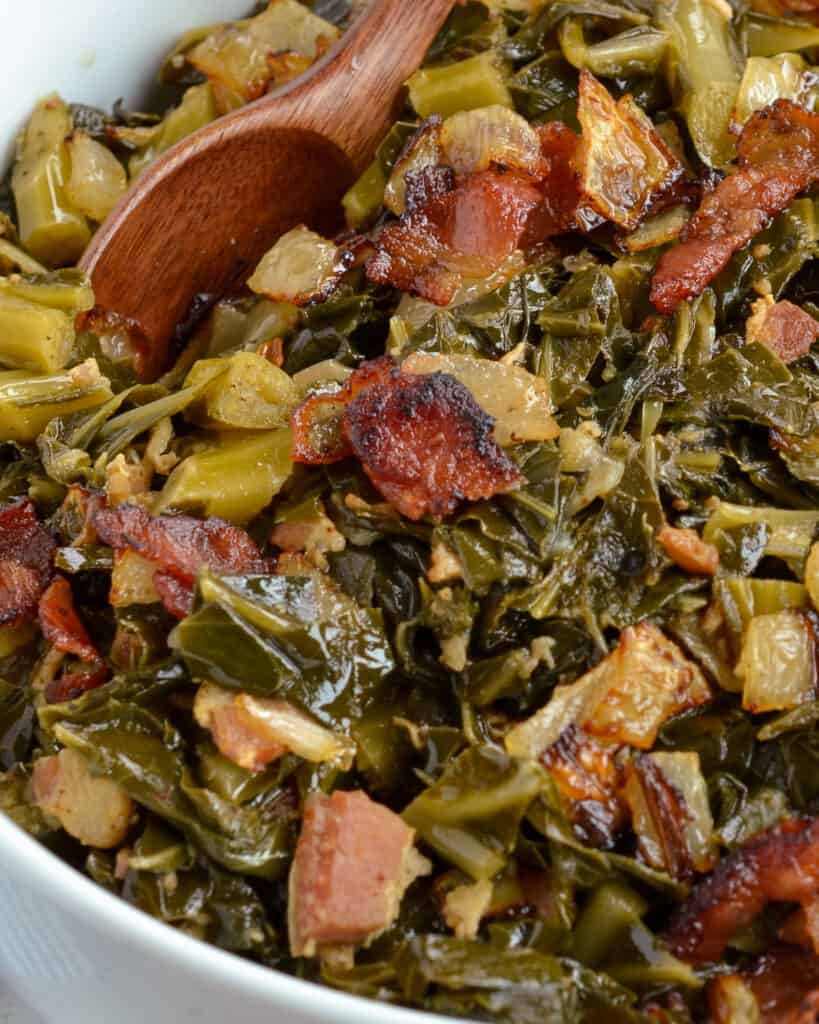 These scrumptious and easy Southern Collard Greens are the perfect side for all your favorite southern main courses like fried catfish, hamburger steak, fried chicken, and smothered pork chops.