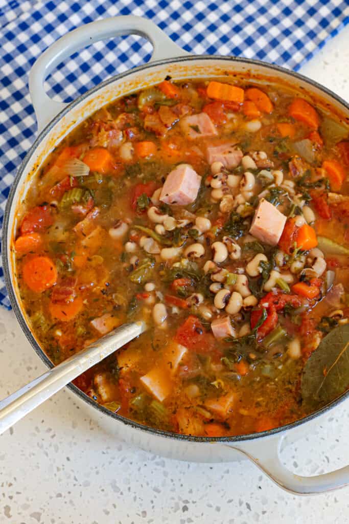The Creole seasoning and fresh thyme give it a rustic flavor from paprika, cayenne pepper, garlic powder, pepper, and oregano.