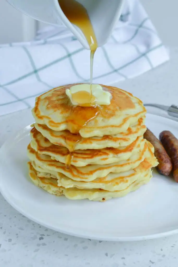 These made-from-scratch buttermilk Oatmeal Pancakes are traditional light and fluffy pancakes with a healthy dose of old-fashioned rolled oats added to them. 