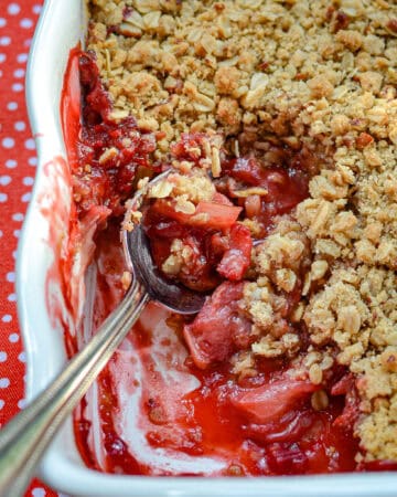Strawberry Rhubarb Crisp