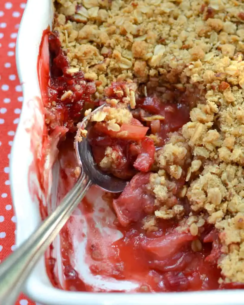 Strawberry Rhubarb Crisp is the perfect balance between sweet and tart. The sweet flavor of the strawberries, the taste of tart rhubarb, and the crunchy, crumbled topping make for a match made in heaven.