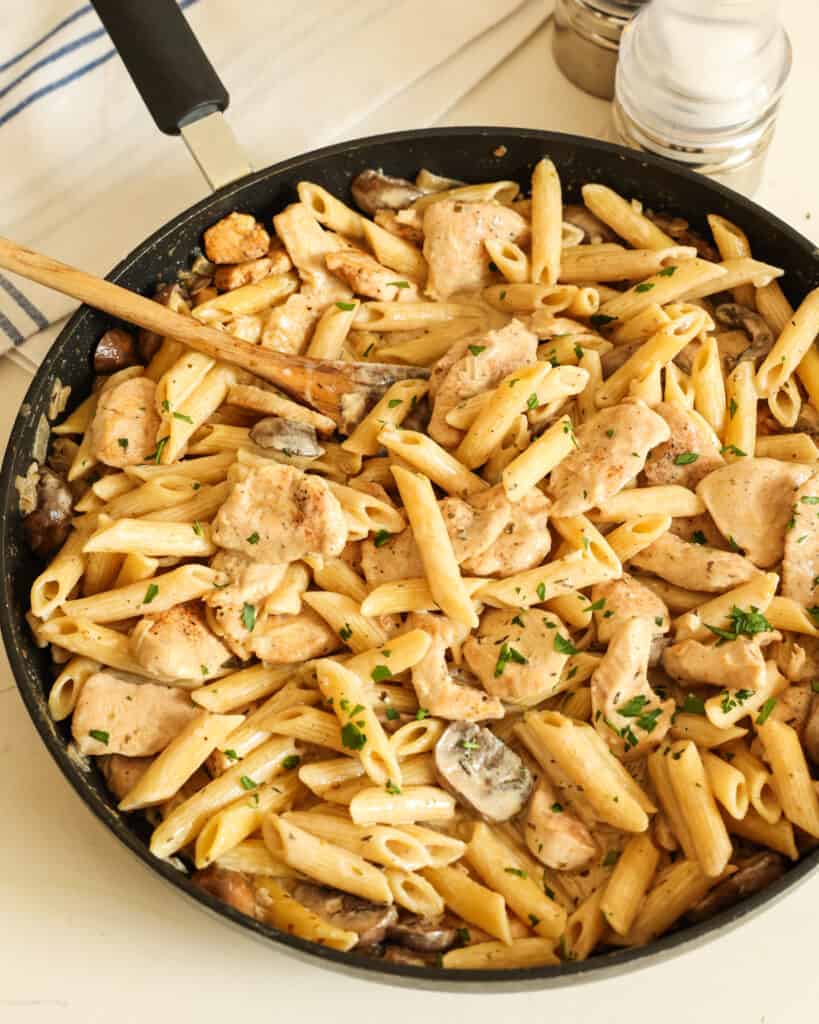 Delicious Chicken Mushroom Pasta Learn how to create a delicious and quick creamy chicken and mushroom pasta dish in about 30 minutes using simple ingredients and easy cooking techniques.