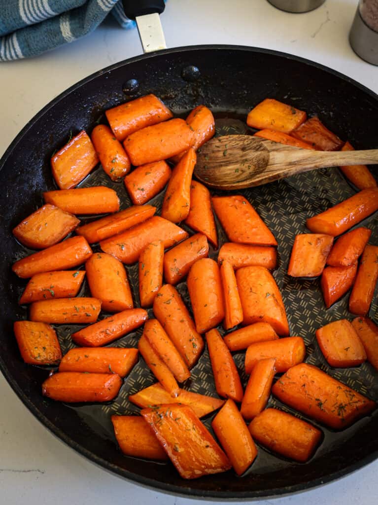 Enjoy these deliciously simple and quick carrots in under 30 minutes. Customize with different seasonings and fresh herbs.