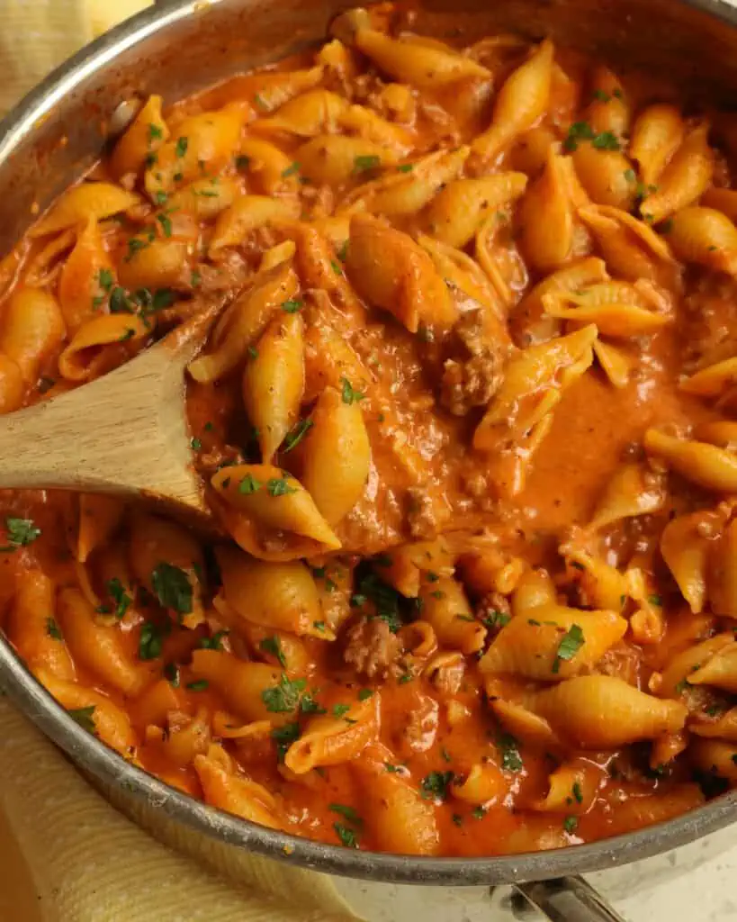 One Skillet Cheesy Homemade Hamburger Helper Easy homemade Hamburger Helper is so much better than the classic dish that Mom used to make with only all-natural ingredients.