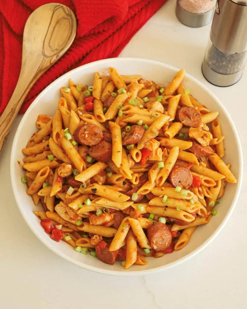 A delicious easy Pastalaya Recipe combining linguine, Andouille Sausage, shrimp, bell pepper, and onions in a tomato base that is seasoned to taste with Cajun spices.