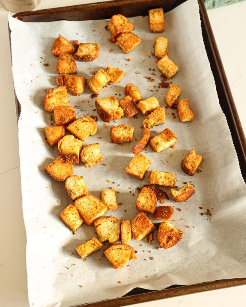 Once you taste these fresh croutons, you will never go back to store-bought croutons again. Make a double batch and freeze them for later use. Add them to your tomato salad or sprinkle them on your tomato soup, 