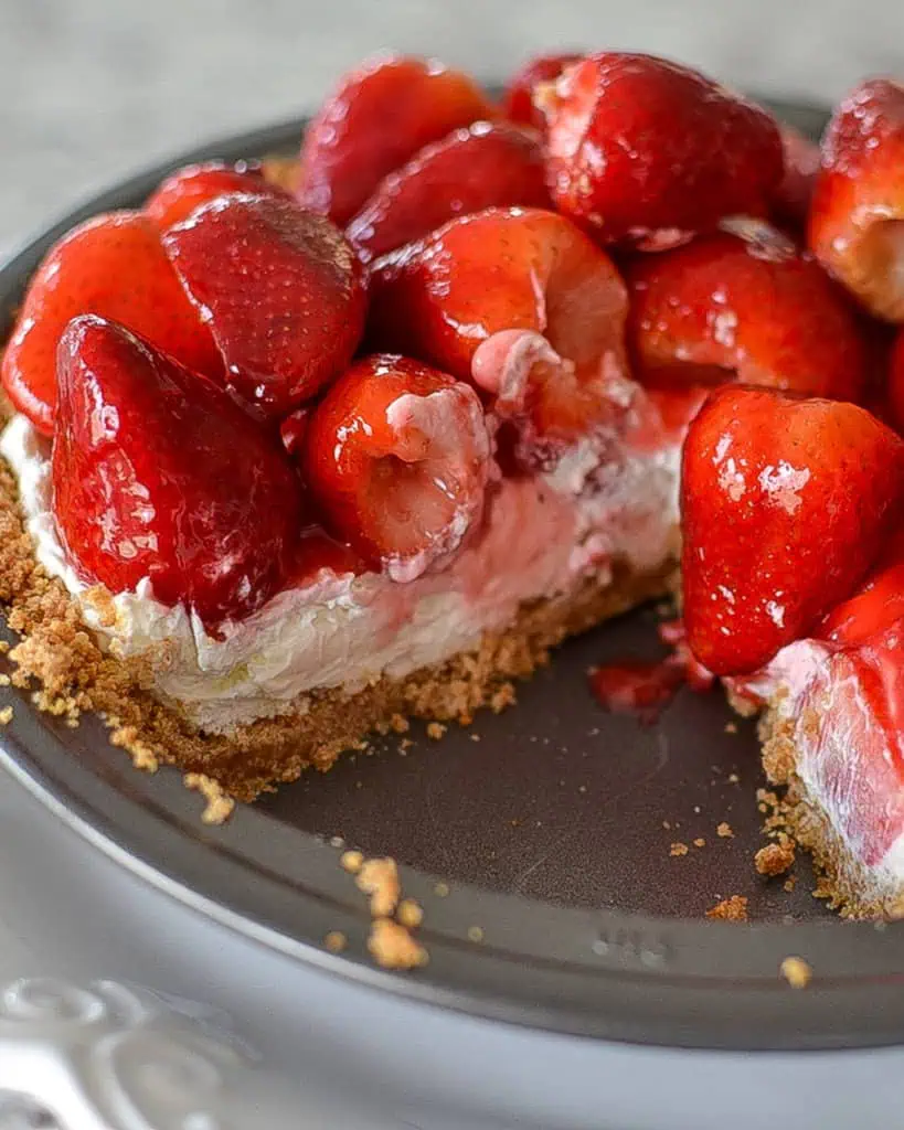 Strawberry Cheesecake Pie